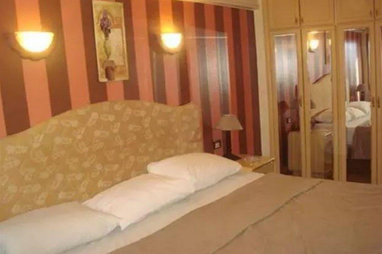 Oasis Hotel Heliopolis Каир Экстерьер фото