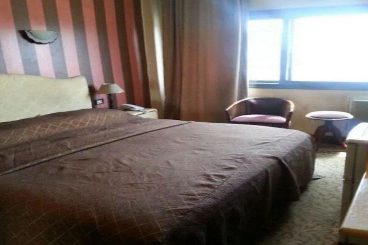 Oasis Hotel Heliopolis Каир Экстерьер фото